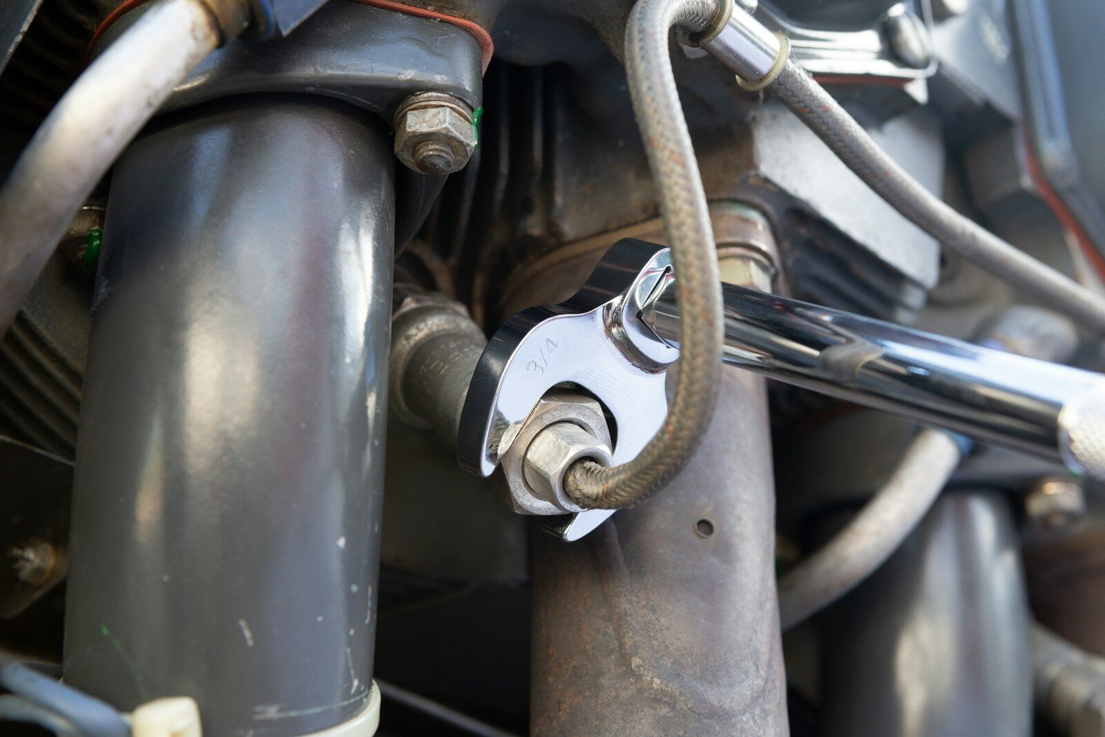 diesel mechanic wrench